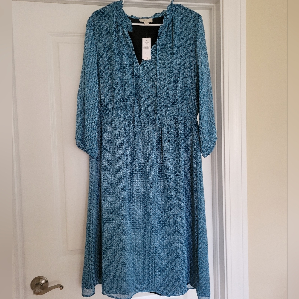 NWT Loft Outlet Blue/White/Black Tie Neck Ruffle Dress - Size L
